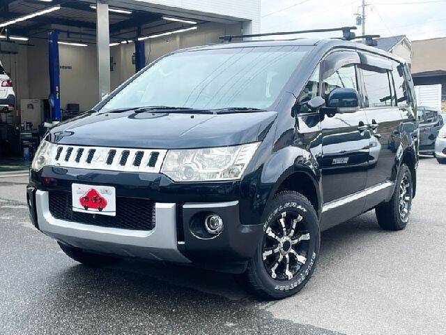 MITSUBISHI DELICA D5