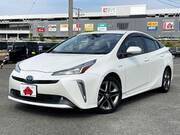 2020 TOYOTA PRIUS