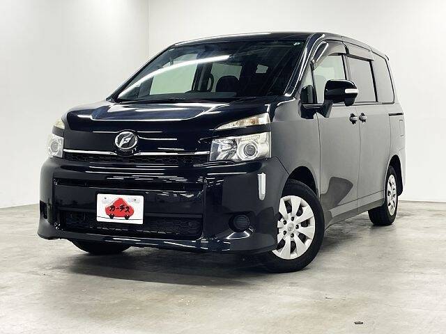 TOYOTA VOXY X
