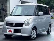 2011 NISSAN ROOX