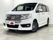 2013 HONDA STEPWAGON