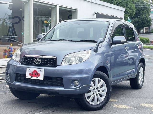 TOYOTA RUSH