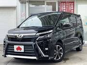 2018 TOYOTA VOXY