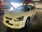 2005 HONDA INSPIRE 30TL