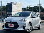 2015 TOYOTA AQUA S