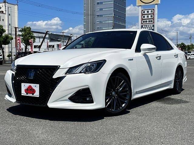 TOYOTA CROWN