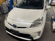 2013 TOYOTA PRIUS G