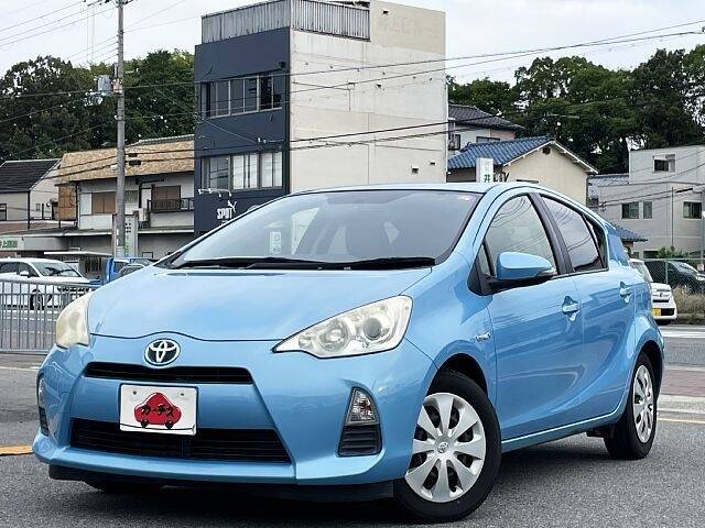 TOYOTA AQUA S
