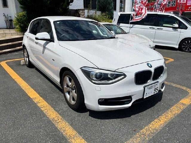 BMW 116i (1 SERIES)
