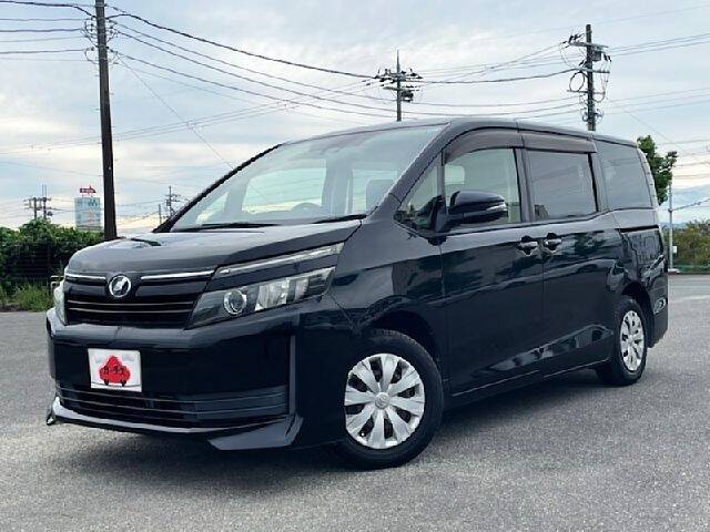 TOYOTA VOXY X