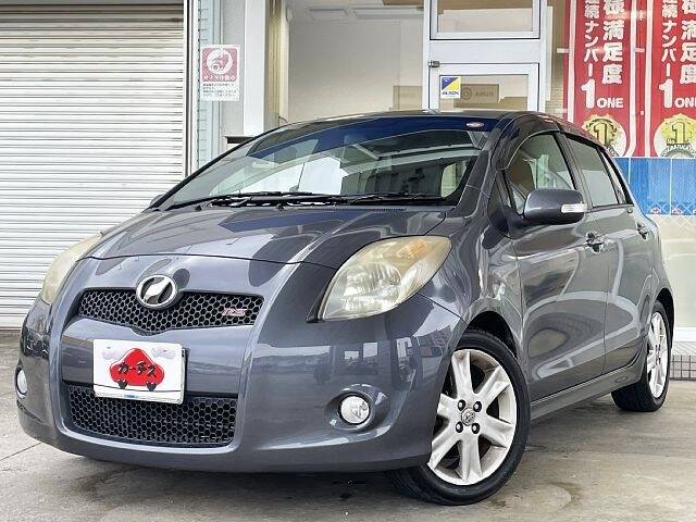 TOYOTA VITZ (YARIS) RS