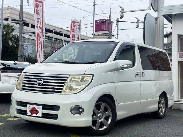 NISSAN ELGRAND