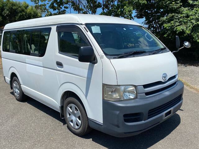 TOYOTA HIACE WAGON DX
