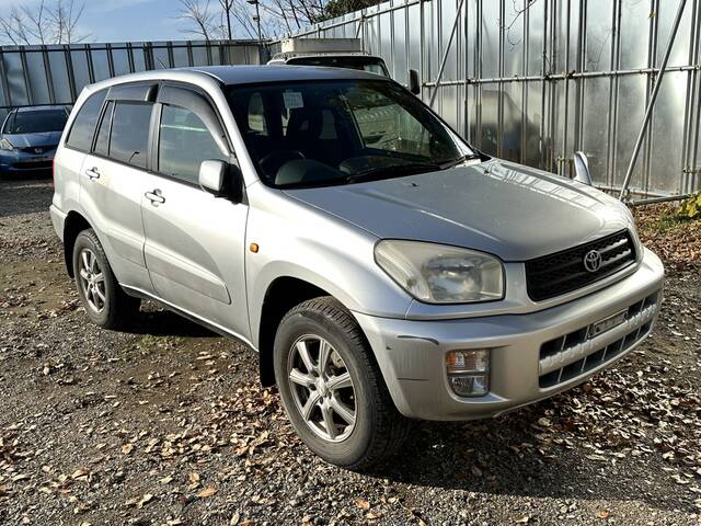 TOYOTA RAV4 XG PACKAGE
