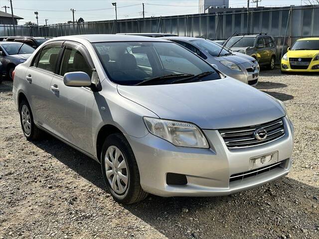 TOYOTA COROLLA AXIO X