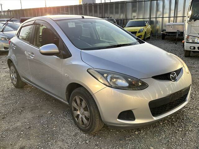 MAZDA DEMIO (MAZDA2) 13C Smart Edition