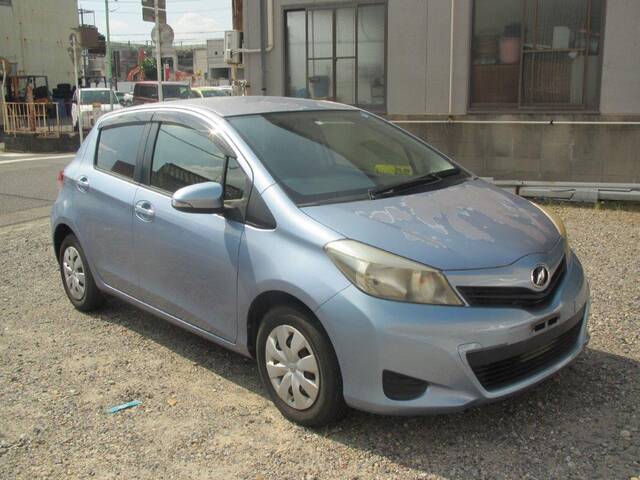 TOYOTA VITZ (YARIS) F SMILE EDITION