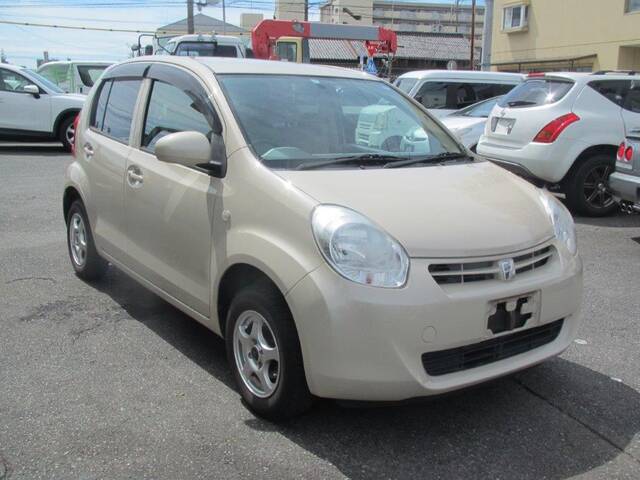 TOYOTA PASSO 1.0X YURURI