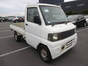 2004 MITSUBISHI MINICAB TRUCK