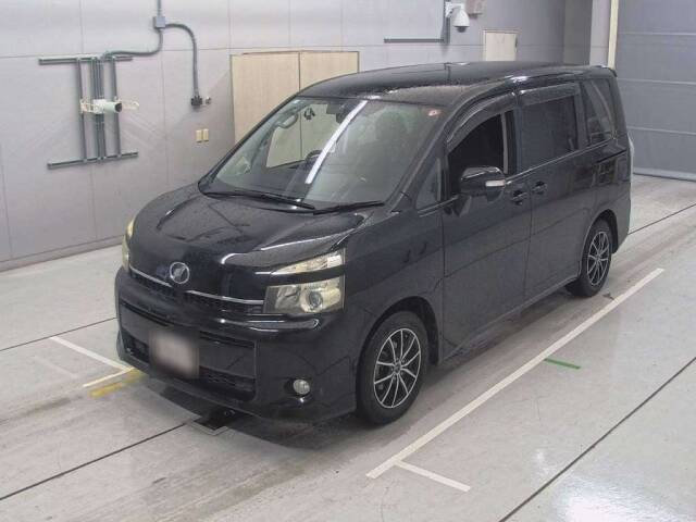 TOYOTA VOXY X L EDITION