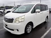 2011 TOYOTA NOAH X SMART EDITION