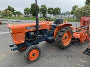  KUBOTA TRACTOR