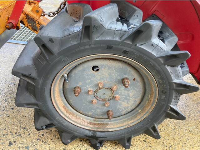 KUBOTA TRACTOR