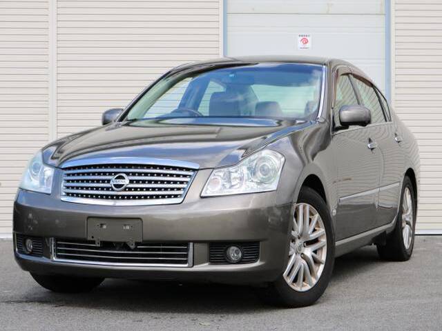 Nissan fuga 2004