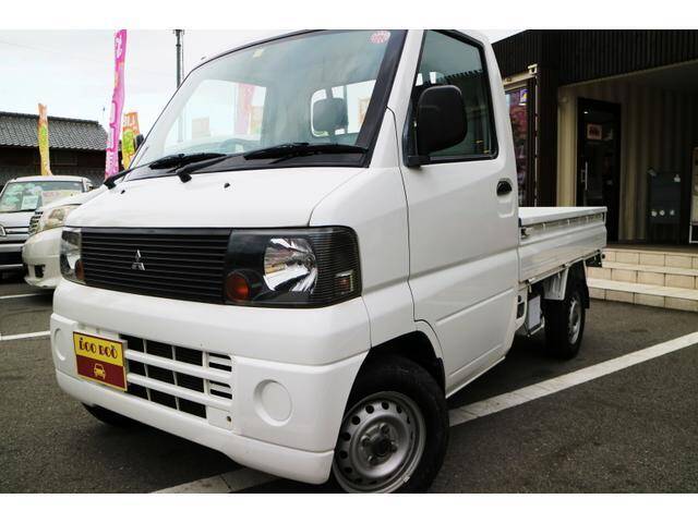 Mitsubishi minicab truck