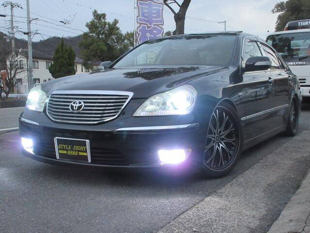 Toyota crown majesta 2005