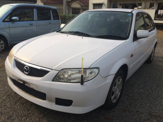 Mazda familia 2003
