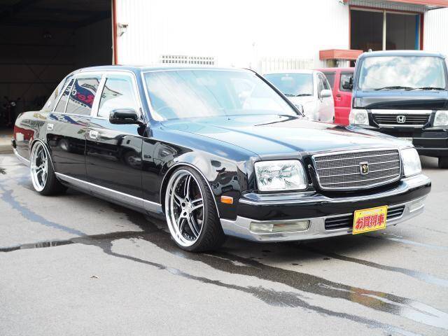 Toyota century 1997