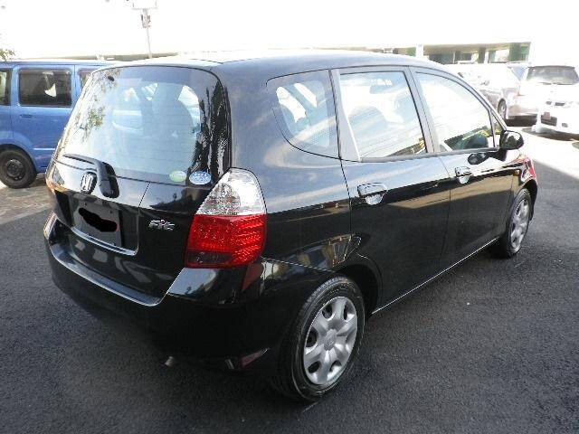 Honda fit 2005