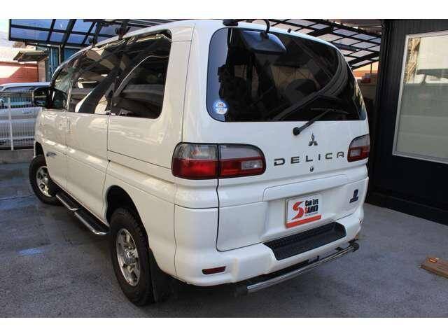 Mitsubishi delica 2006