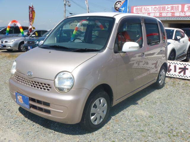 Daihatsu move latte