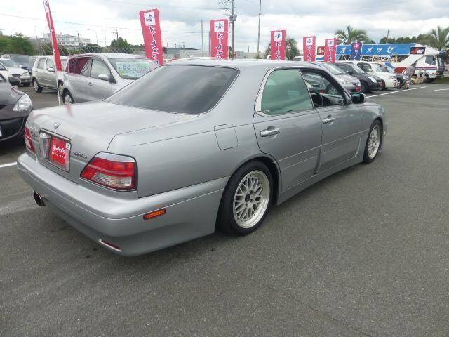 Nissan cedric 1998