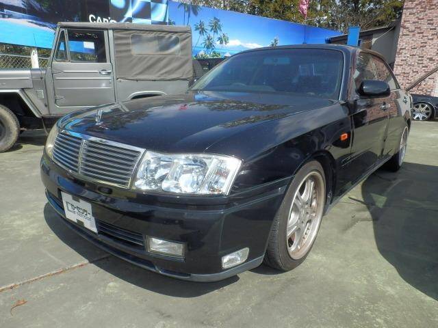 Nissan cedric 2000