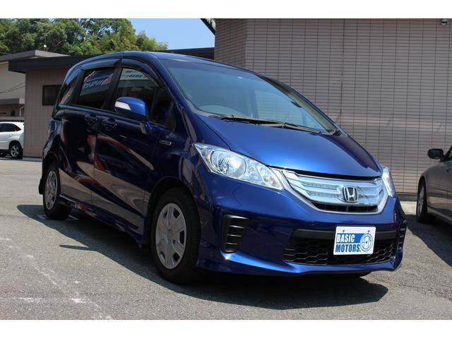 Honda freed 2012 гибрид
