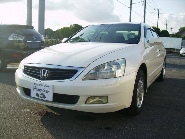 Honda inspire 2005