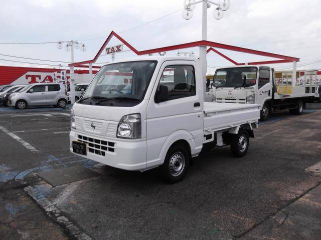 Nissan nt100 clipper