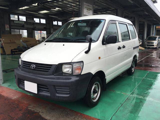 Toyota lite ace van