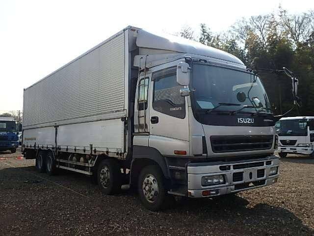 Isuzu giga фото