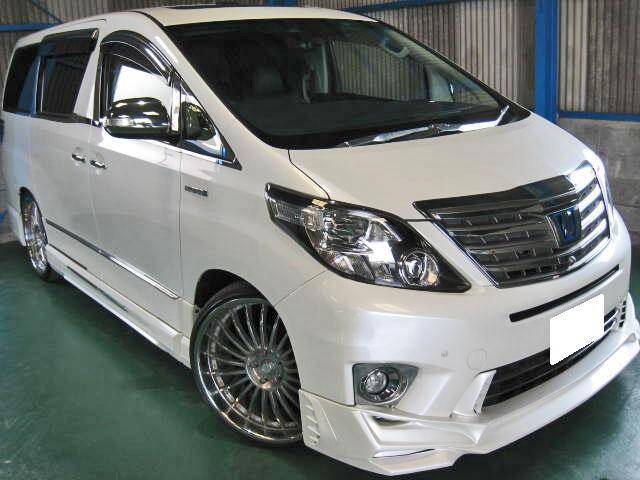 Toyota Alphard 2012