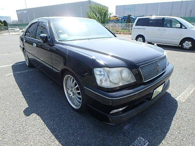 Toyota crown 2003