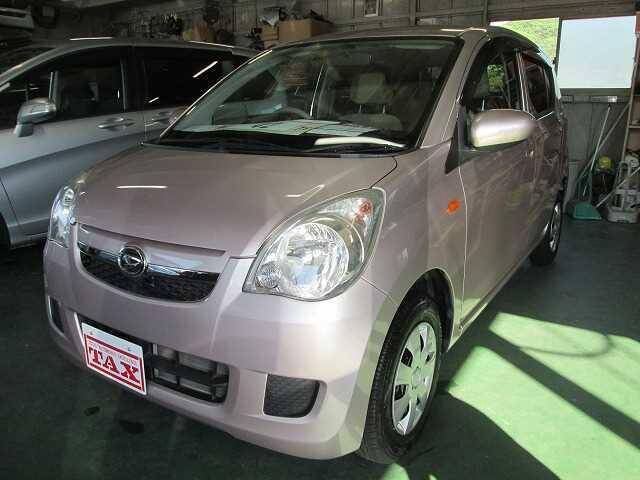 Daihatsu mira 2011