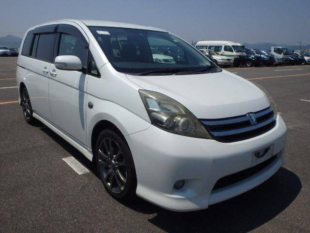 Toyota isis 2007