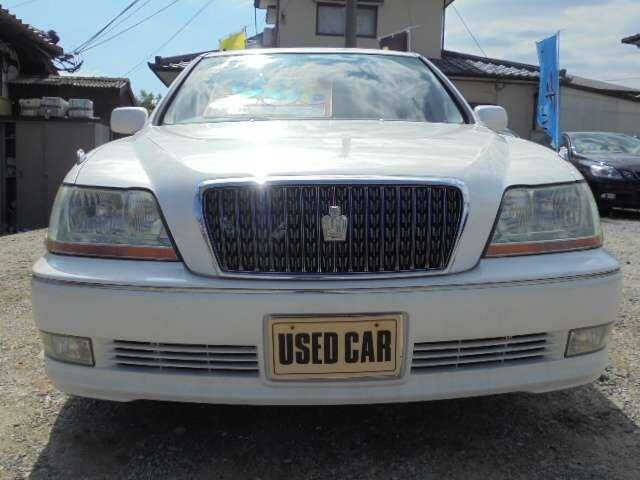 Toyota crown majesta 2001