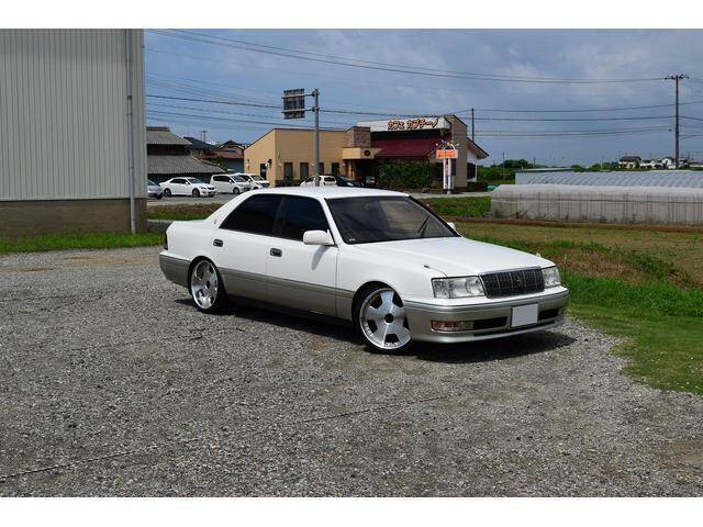 1998 TOYOTA CROWN | Ref No.0120066995 | Used Cars for Sale
