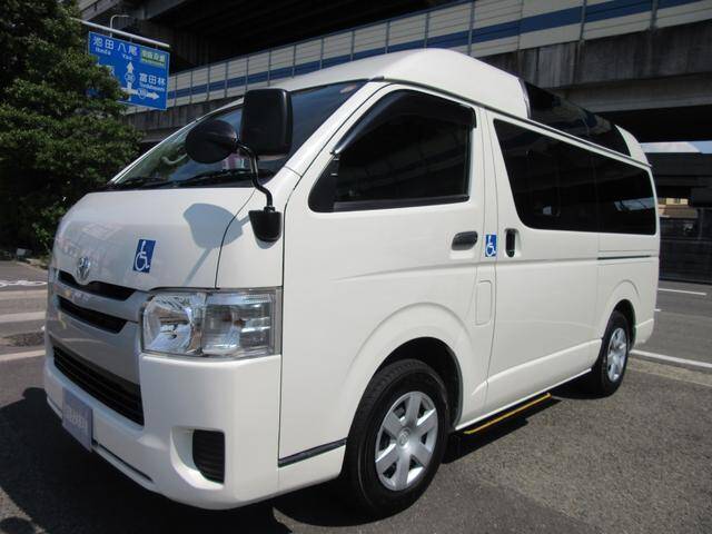 Toyota regius ace van