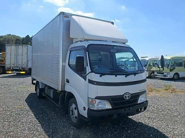 Грузовик toyota toyoace